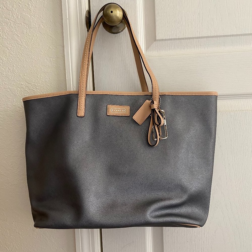 Coach Leather Tote | Large